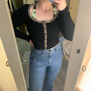 Cropped Cheetah Long Sleeve